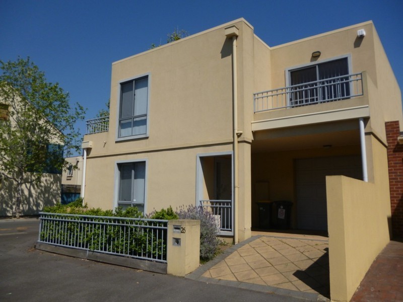 26 Tankard Street, Kensington VIC 3031