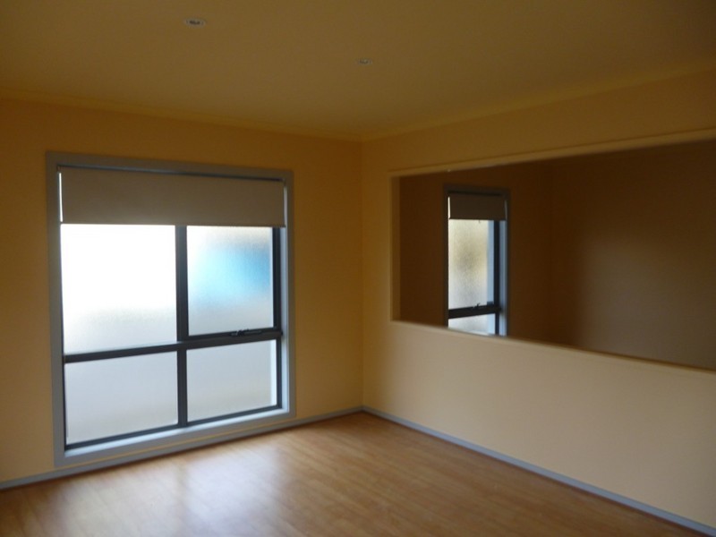 26 Tankard Street, Kensington VIC 3031