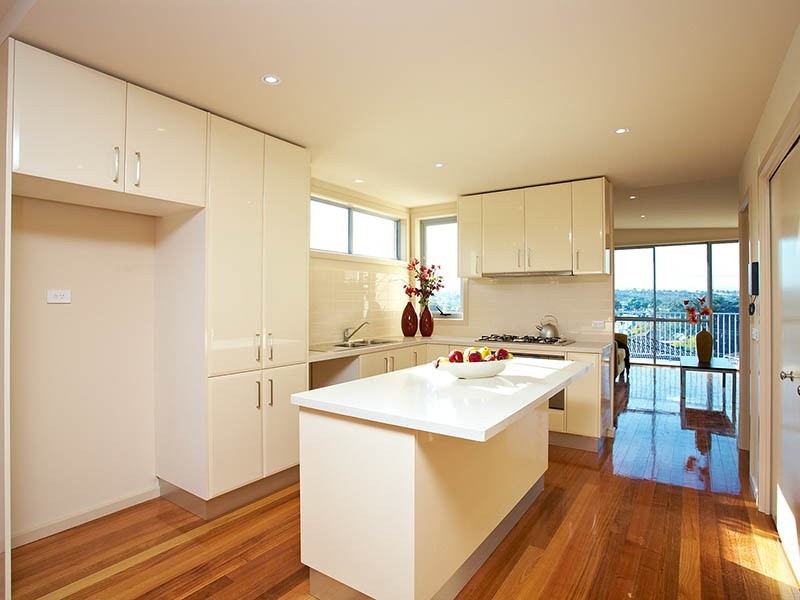 13A Hillside Crescent, Maribyrnong VIC 3032