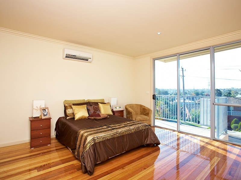 13A Hillside Crescent, Maribyrnong VIC 3032