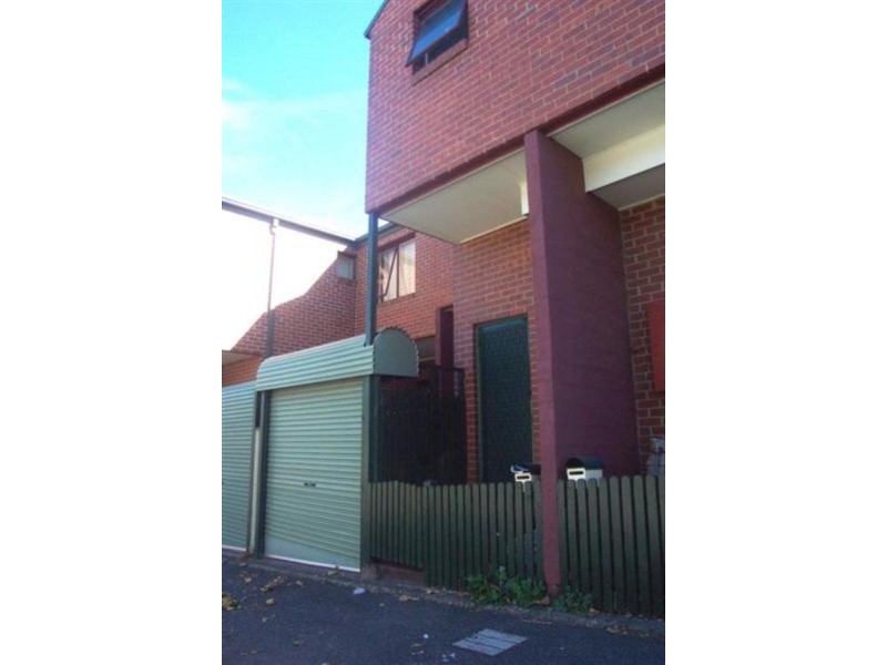 22 Little Bendall Street, Kensington VIC 3031