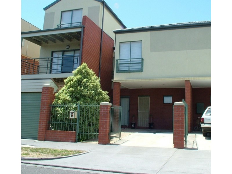 90 Blair Street, Maribyrnong VIC 3032