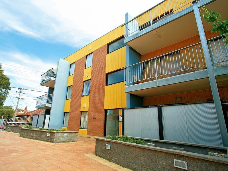 30/17-19 Ascot Vale Rd, Flemington VIC 3031