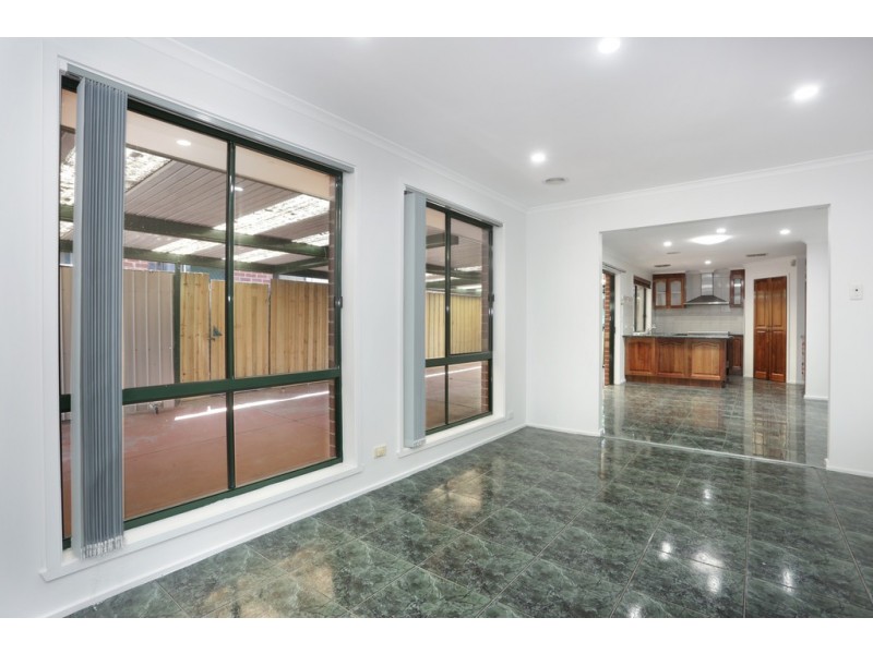 10 Simpson Court, Meadow Heights VIC 3048