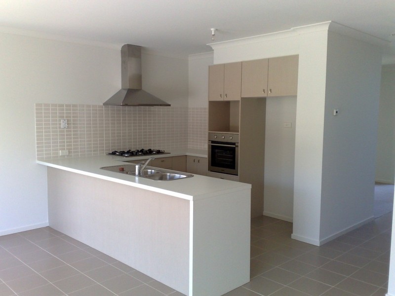 6 Ulmara Parkway, Maidstone VIC 3012