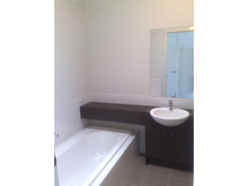 6 Ulmara Parkway, Maidstone VIC 3012