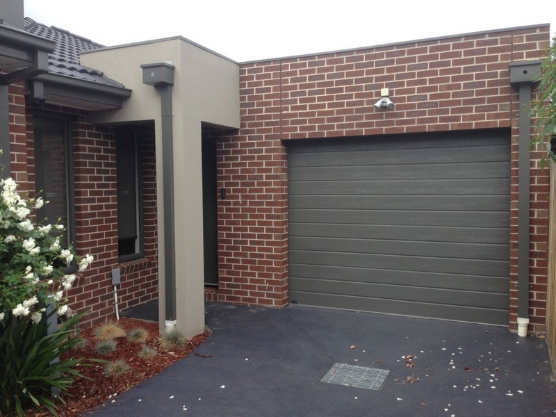 4/18  Darebin Boulevard, Reservoir VIC 3073