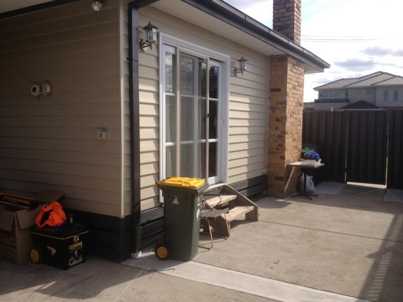 1 Melbourne Avenue, Glenroy VIC 3046