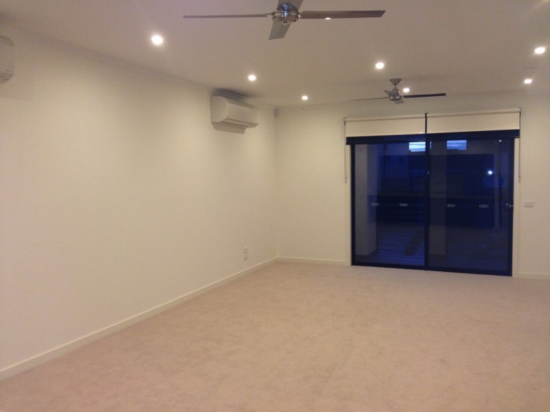 9 Souter Crescent, Footscray VIC 3011