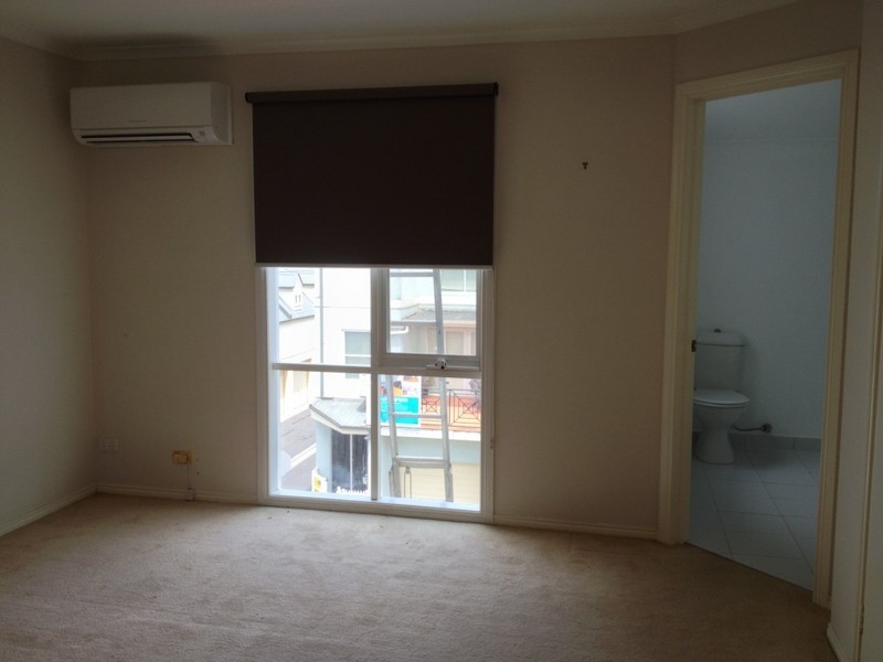 57 Willis Street, Kensington VIC 3031