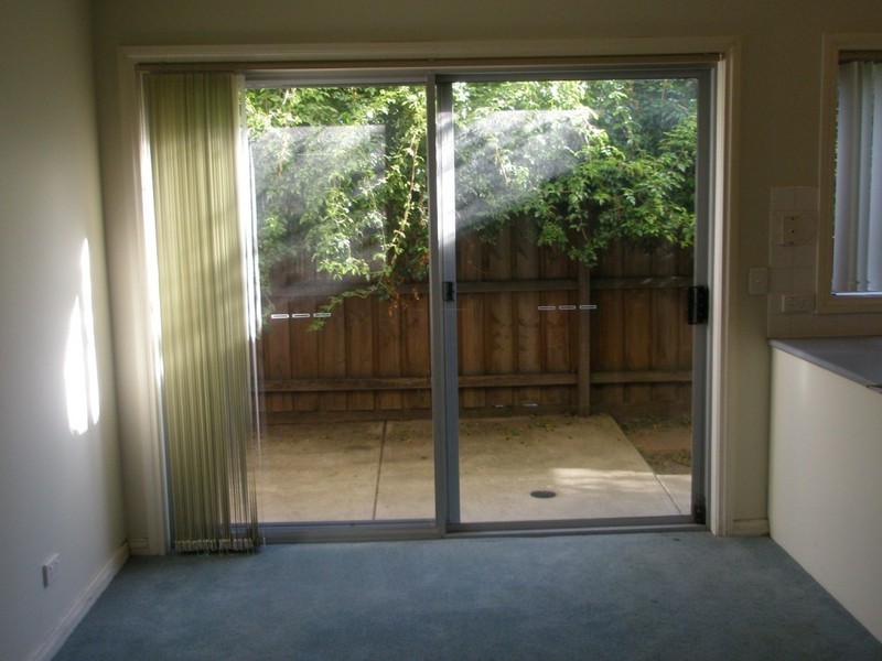 47 Mathews Mews, Kensington VIC 3031