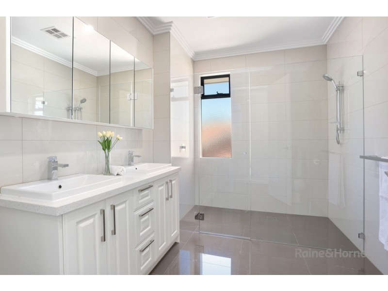17A Rothwell Street, Ascot Vale VIC 3032