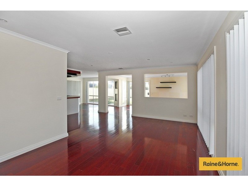 138 Station Road, Cairnlea VIC 3023