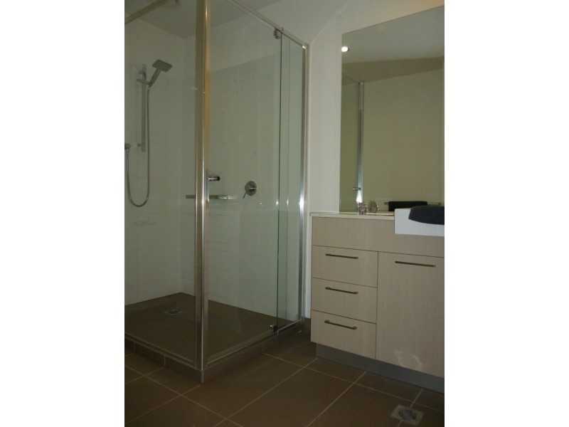 1/30 La Scala Avenue, Maribyrnong VIC 3032