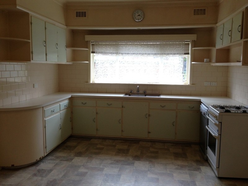 12 Zenith Street, Pascoe Vale VIC 3044