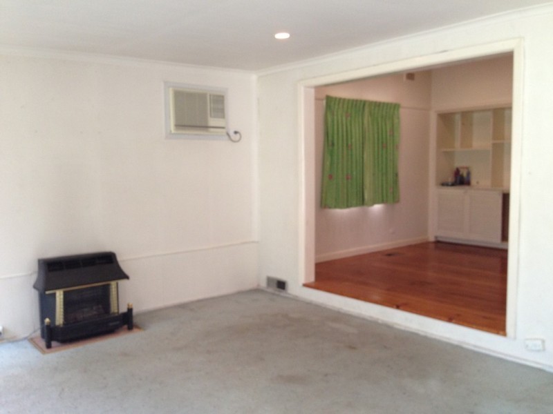 12 Zenith Street, Pascoe Vale VIC 3044