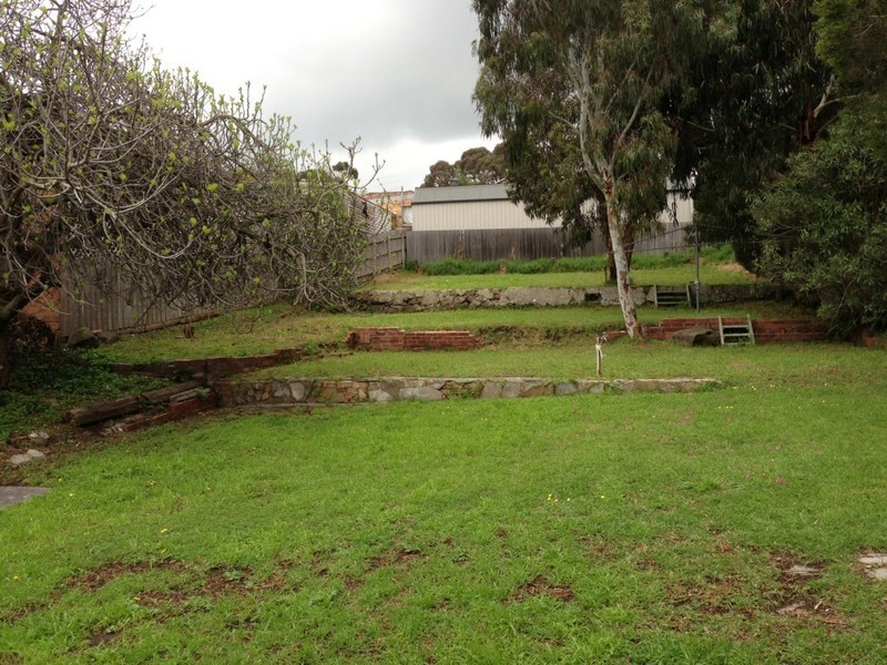 12 Zenith Street, Pascoe Vale VIC 3044