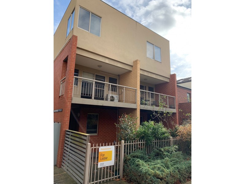 9 Ribbony Walk, Maribyrnong VIC 3032
