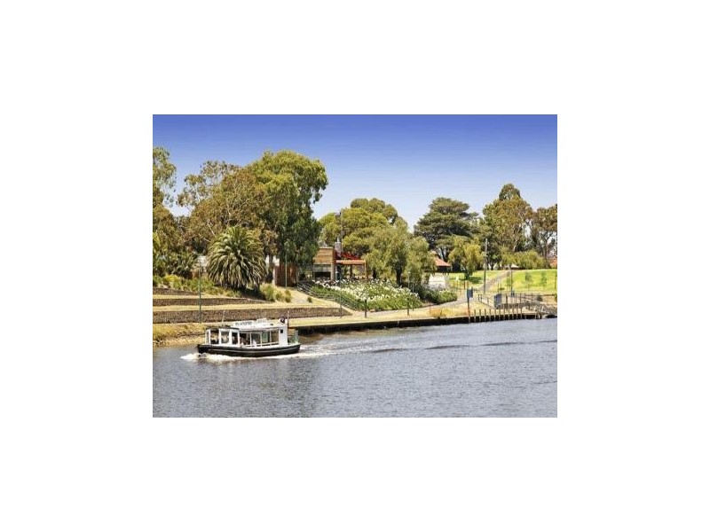 37 The Parade, Ascot Vale VIC 3032