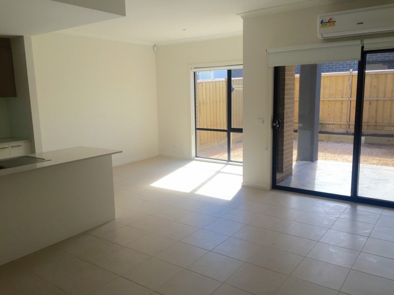 29 Airmaid Drive, Williams Landing VIC 3027