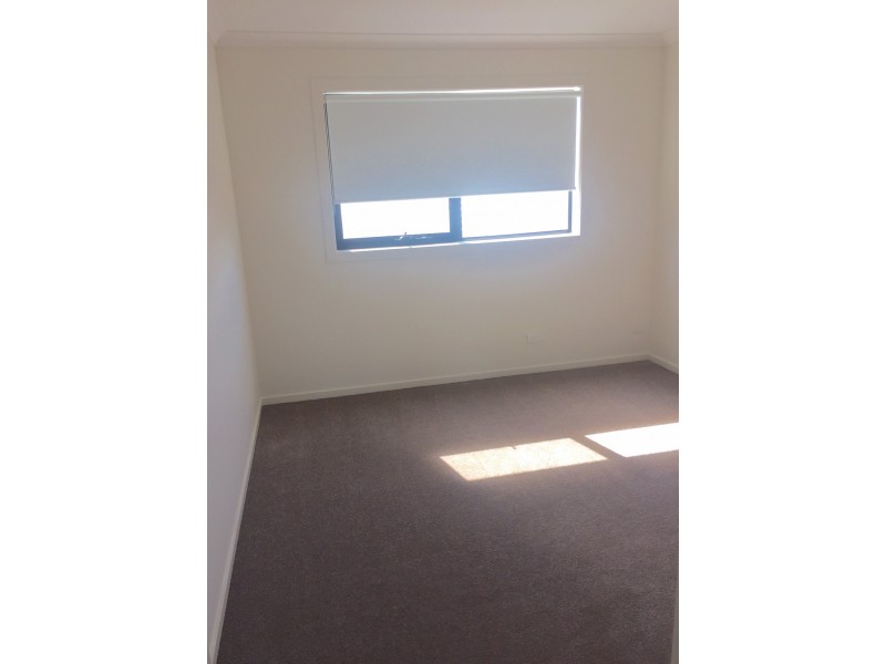 29 Airmaid Drive, Williams Landing VIC 3027