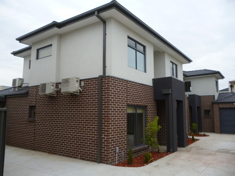 2/8  Baird Street, Maidstone VIC 3012