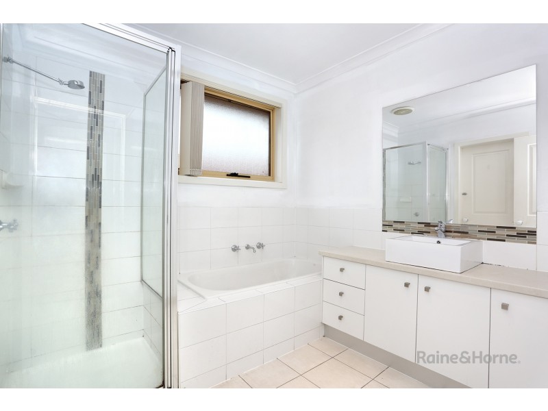 2/31 Tucker Street, Fawkner VIC 3060