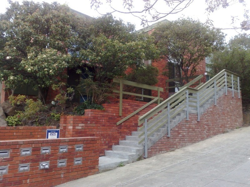 6/7 Grandview Avenue, Maribyrnong VIC 3032