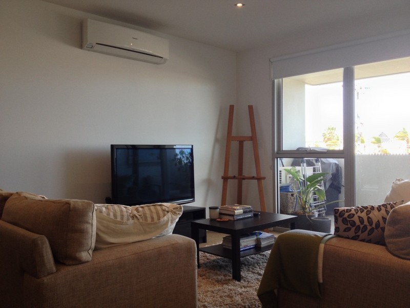 11/12 Crefden Street, Maidstone VIC 3012