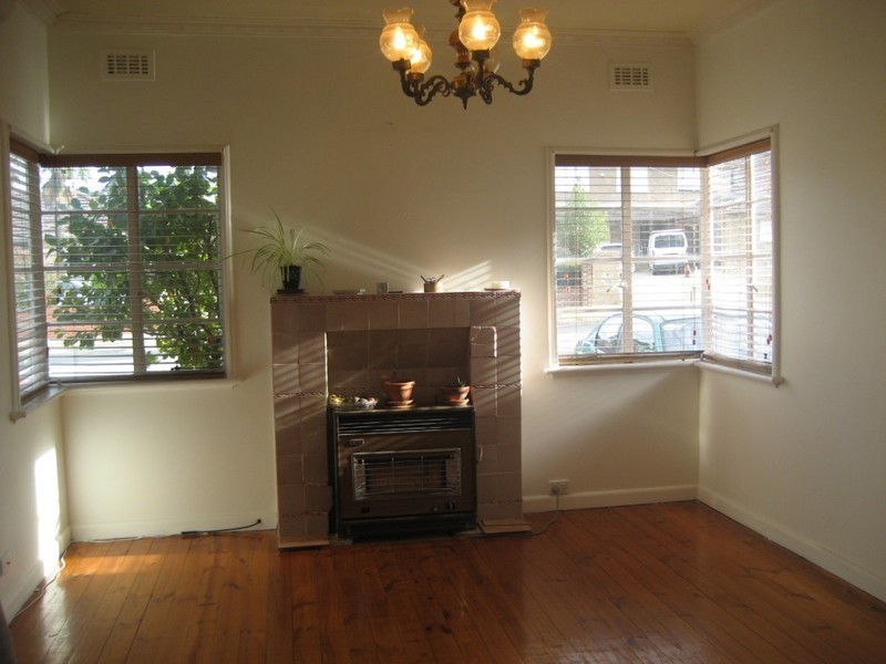 94 Raleigh Road, Maribyrnong VIC 3032