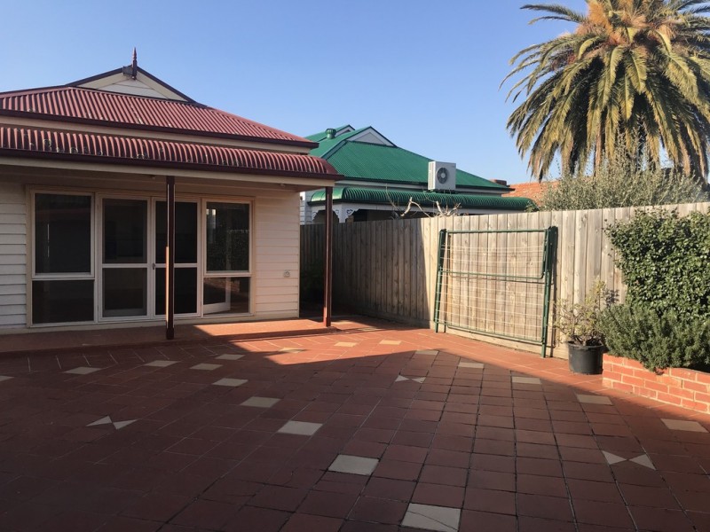 64 Walter Street, Ascot Vale VIC 3032