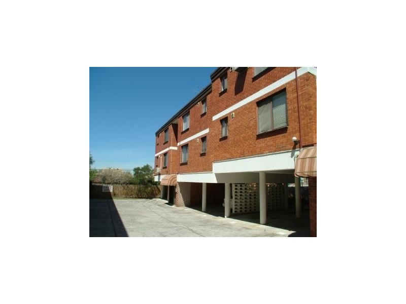 16/57 Dover Street, Flemington VIC 3031