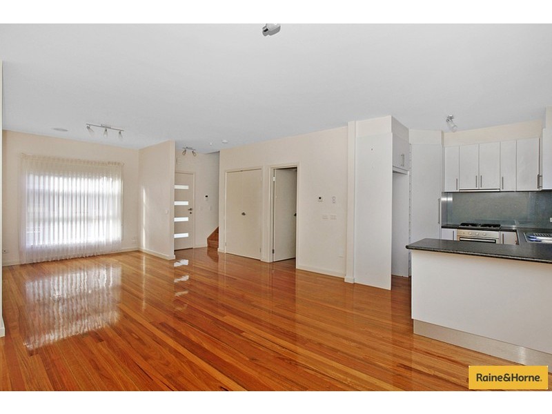 69 Cardinal Road, Glenroy VIC 3046