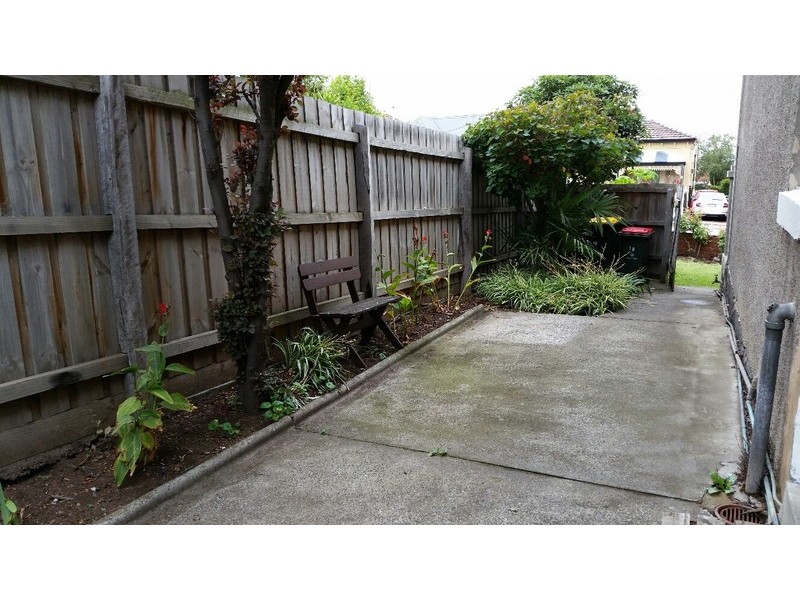 18 Athol Street, Moonee Ponds VIC 3039