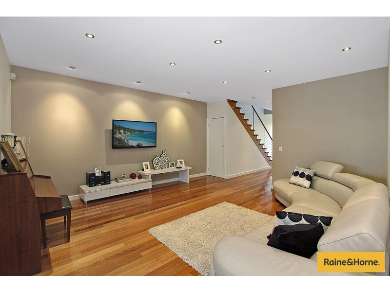 11 Ibis Place, Maribyrnong VIC 3032