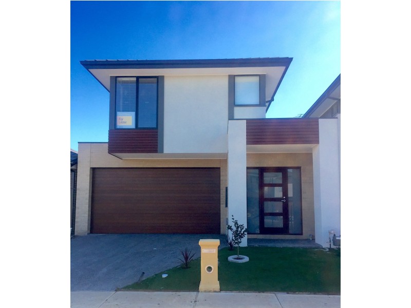 12 Beehive Drive, Williams Landing VIC 3027