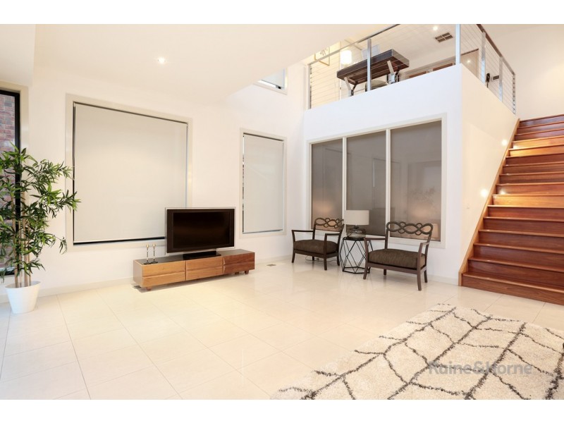 21 Saltwater Crescent, Maribyrnong VIC 3032