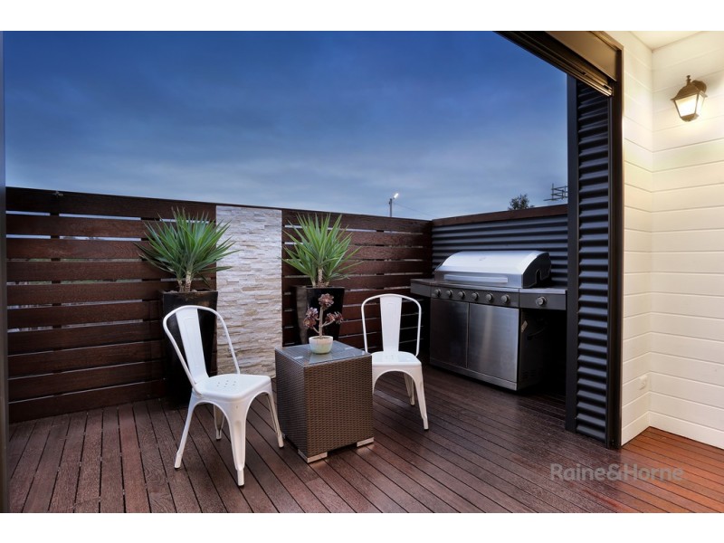21 Duffy Street, Maribyrnong VIC 3032