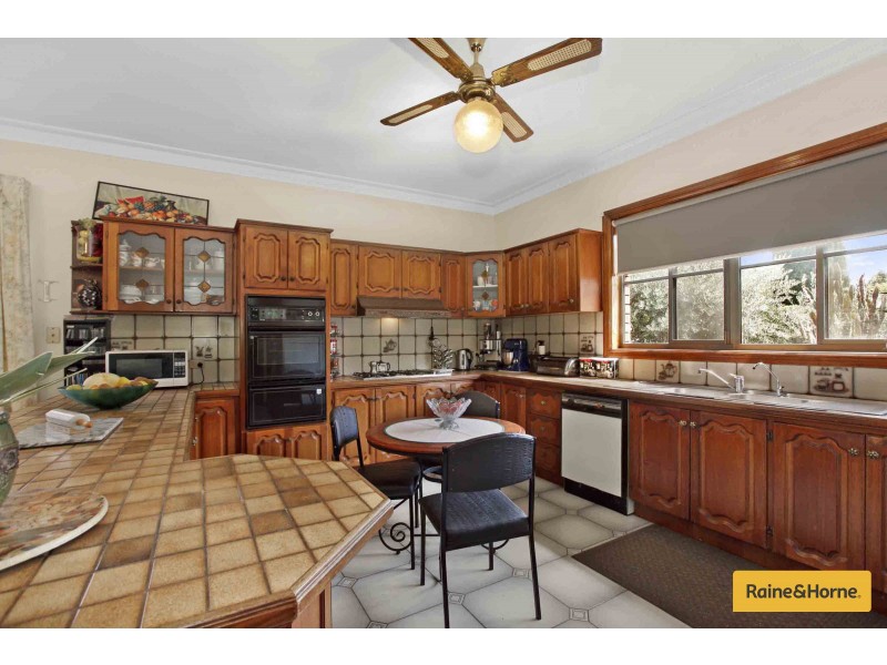 50 St Leonards Road, Ascot Vale VIC 3032