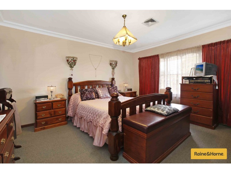 50 St Leonards Road, Ascot Vale VIC 3032