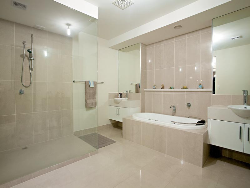 50 Cumberland Drive, Maribyrnong VIC 3032