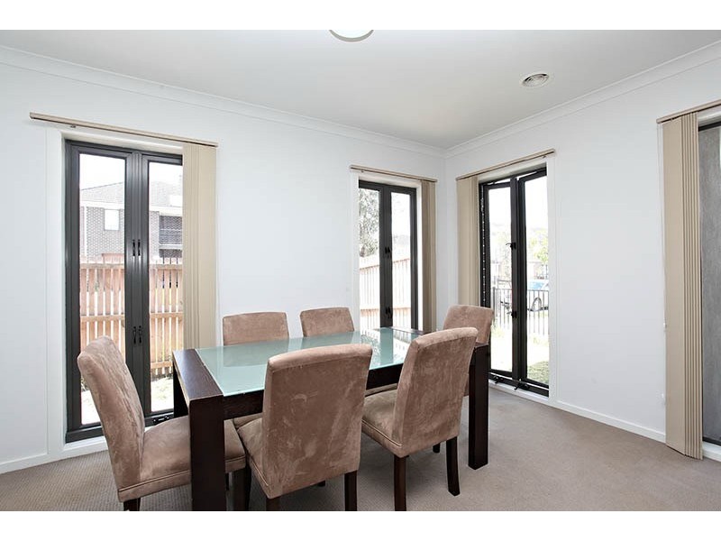 21 Lightwood Way, Maidstone VIC 3012