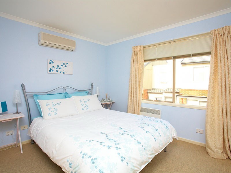 11 Rimfire Walk, Maribyrnong VIC 3032