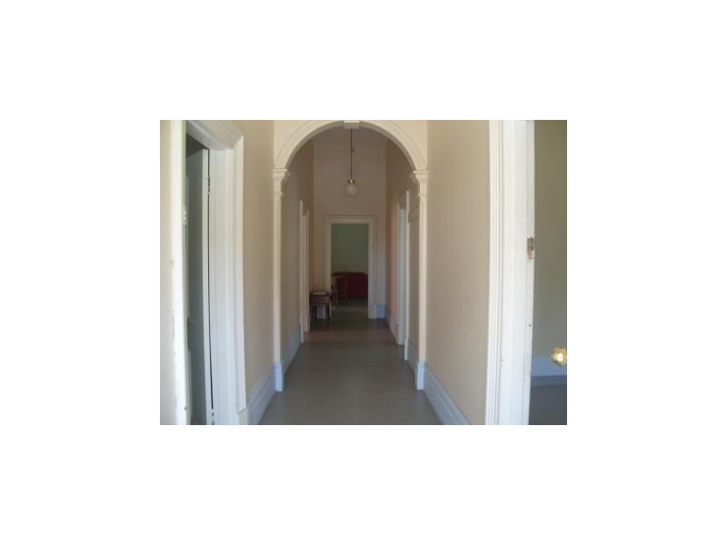 13 Gladstone Street, Moonee Ponds VIC 3039