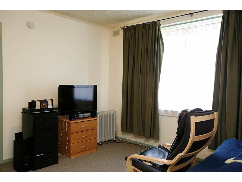 8/97-99 Raleigh Road, Maribyrnong VIC 3032