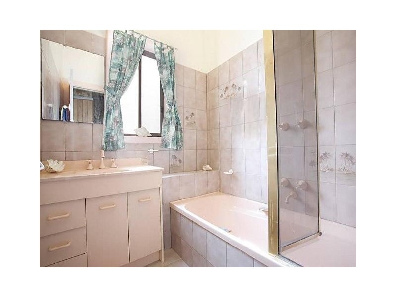 100 Raleigh Road, Maribyrnong VIC 3032