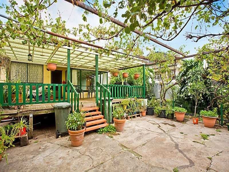 100 Raleigh Road, Maribyrnong VIC 3032