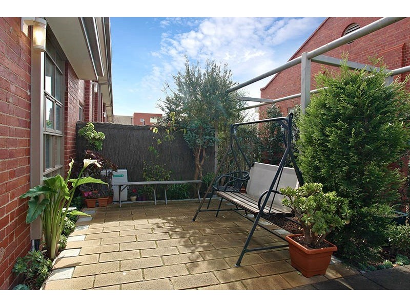 8 Parade Square, Maribyrnong VIC 3032