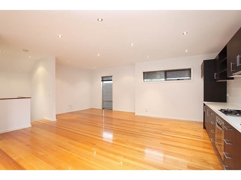 4/48 Middle Road, Maribyrnong VIC 3032