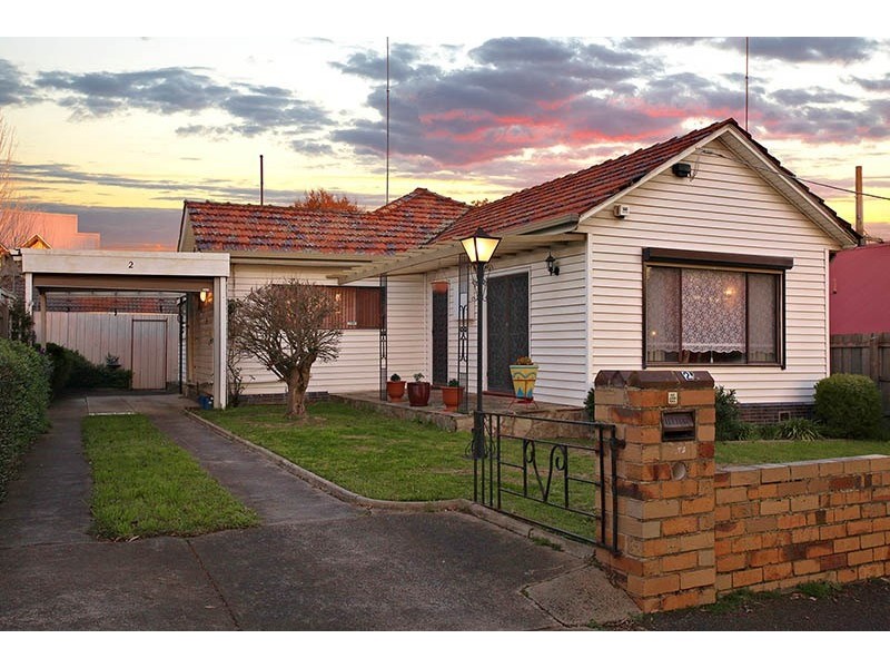 2 Gibson Avenue, Brunswick West VIC 3055